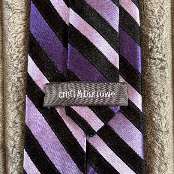 Assorted Tie Collection - Picture 3 of 10